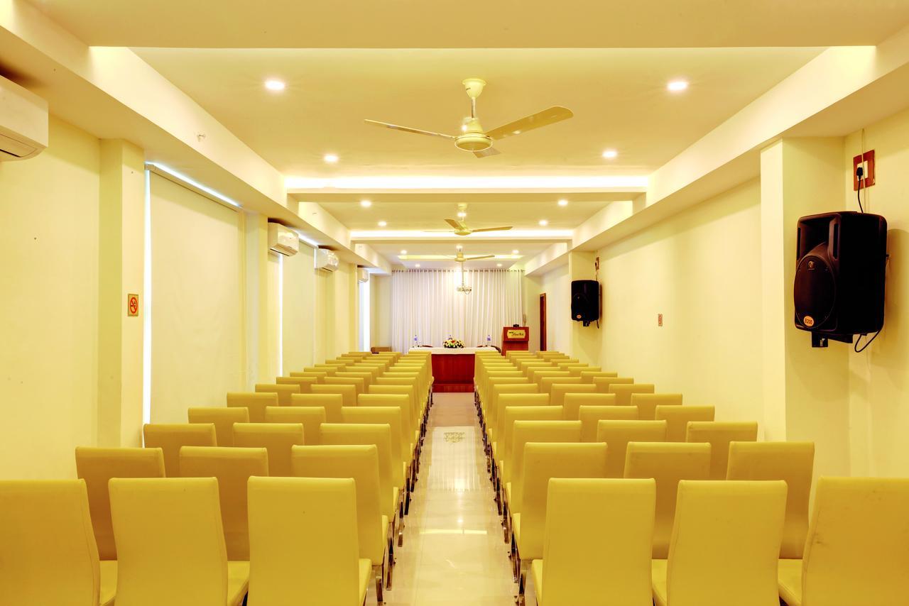 Hotel Floral Park Kottayam Exterior foto