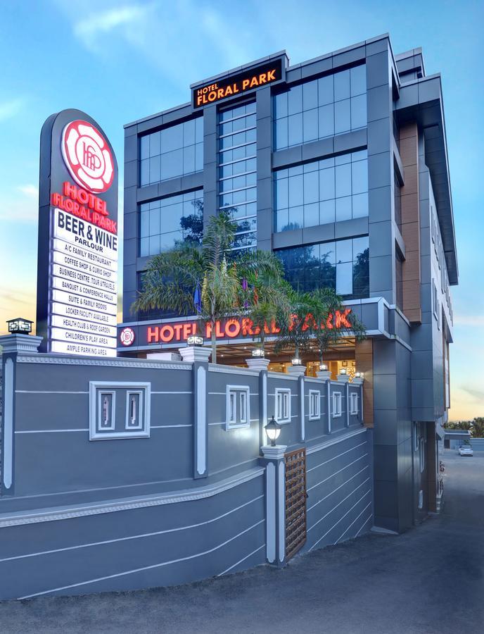 Hotel Floral Park Kottayam Exterior foto